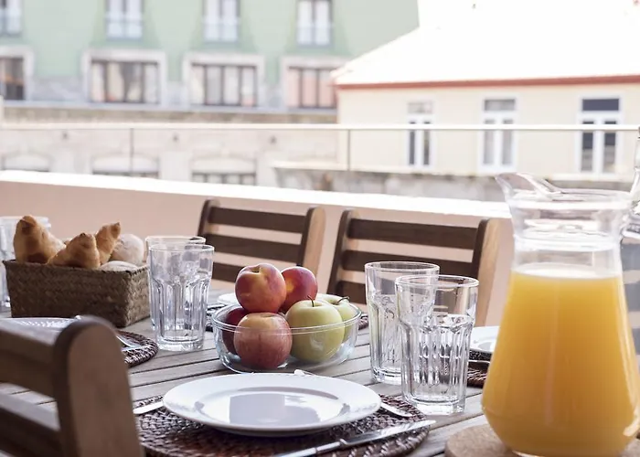 Apartamento Lovelystay - Floor Balcony Porto