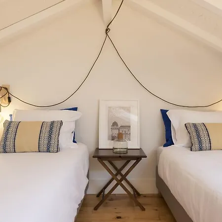 Lovelystay - Floor Balcony Апартаменты *